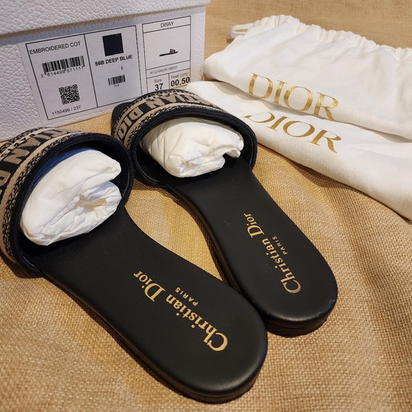 Dior Dway Slide - Picture 7 of 9